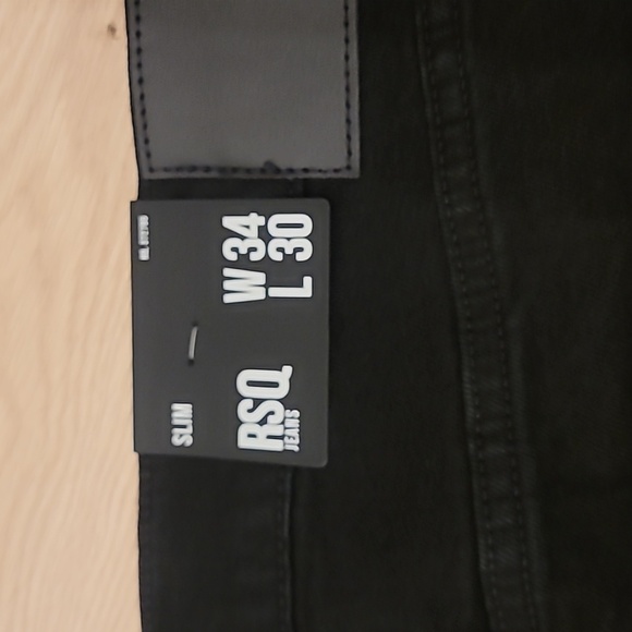 NWT RSQ black distressed jeans. Size 34 × 30 - Picture 3 of 6